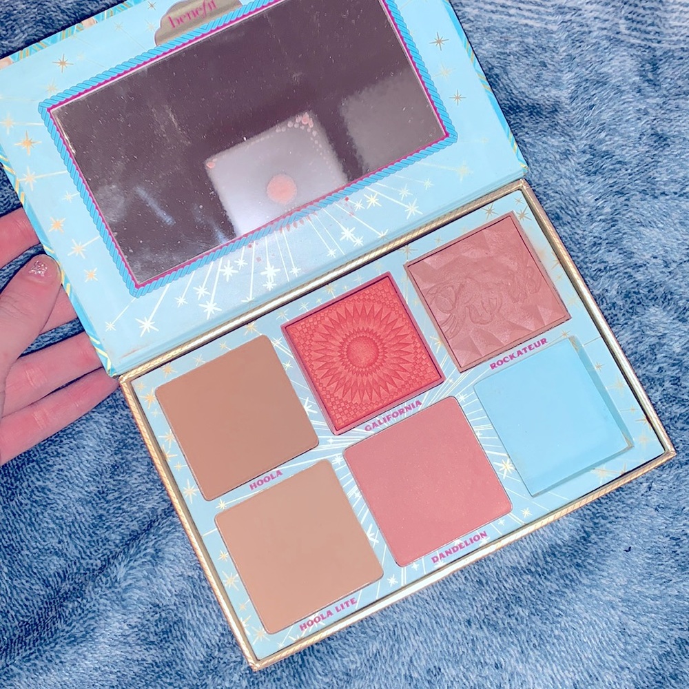 Benefit cheek a boom blush palette